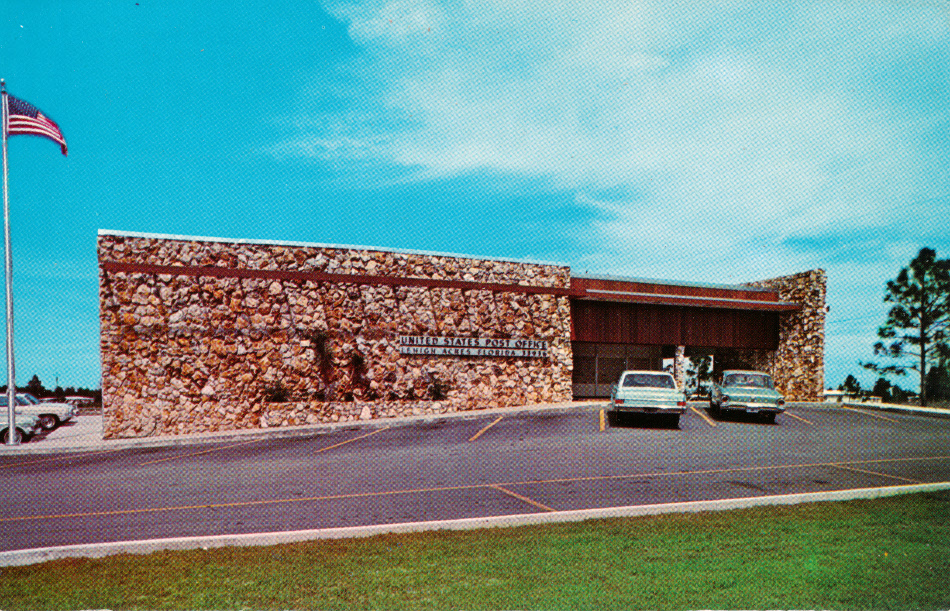 Lehigh Acres, Florida Post Office Post Card