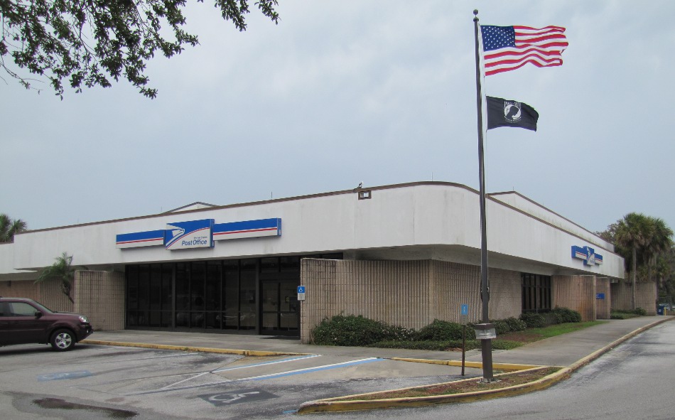 US Post Office Palm Harbor-Ace Hardware, Florida