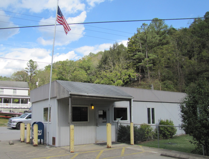 US Post Office Cromona, Kentucky