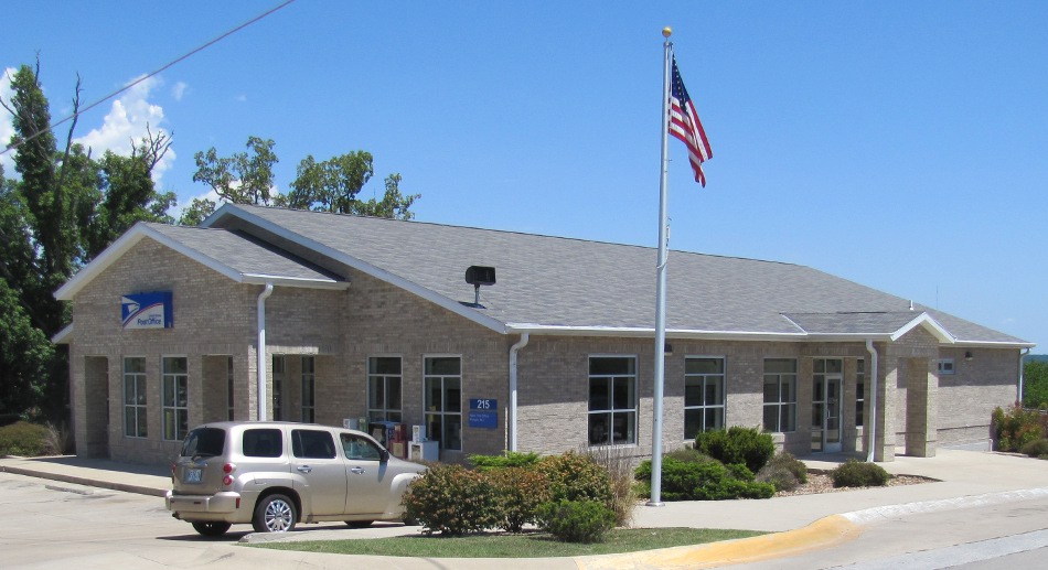 US Post Office Forsyth, Missouri