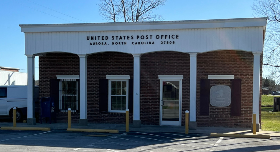 US Post Office Aurora, North Carolina