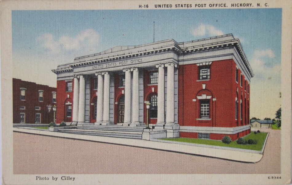 Hickory, North Carolina Post Office Post Card