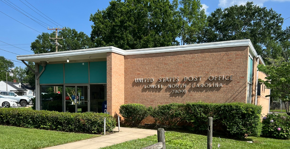 US Post Office Lowell,   North Carolina