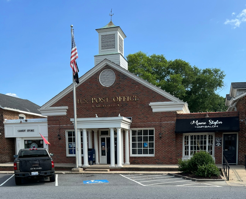 US Post Office Mcadenville,   North Carolina