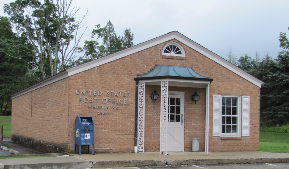 US Post Office Pineola, North Carolina