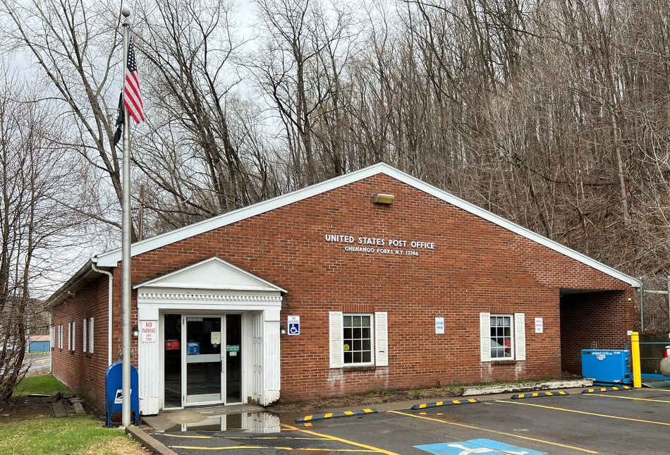 US Post Office Chenango Forks, New York