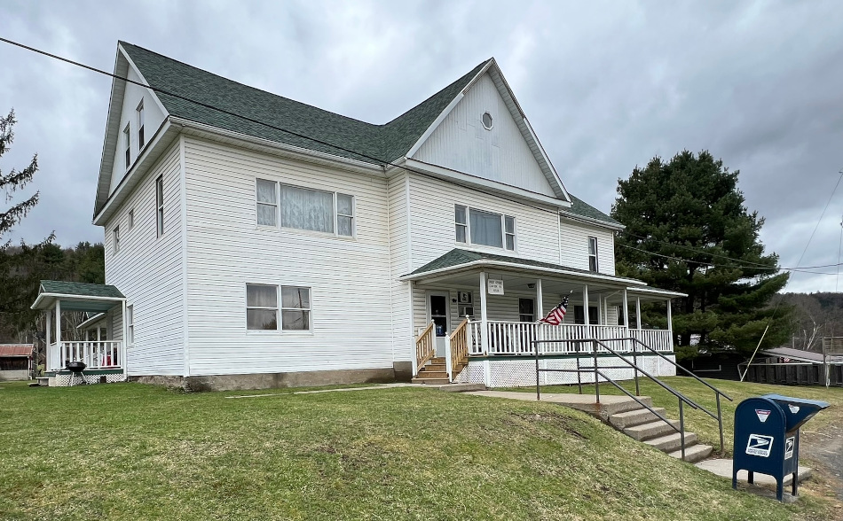 US Post Office Lawton, Pennsylvania