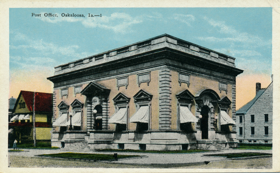 Oskaloosa, Iowa Post Office Post Card