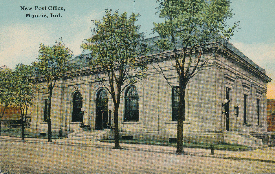 Muncie, Indiana Post Office Post Card