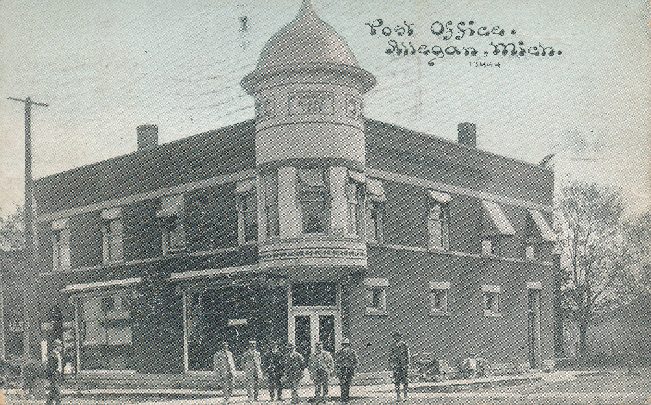 Allegan, Michigan Post Office Post Card