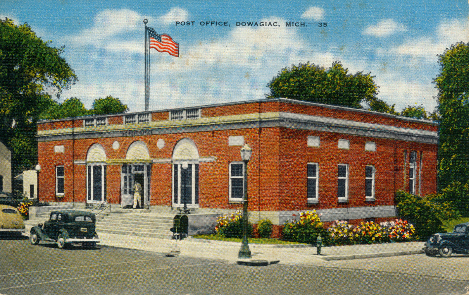 Dowagiac, Michigan Post Office Post Card