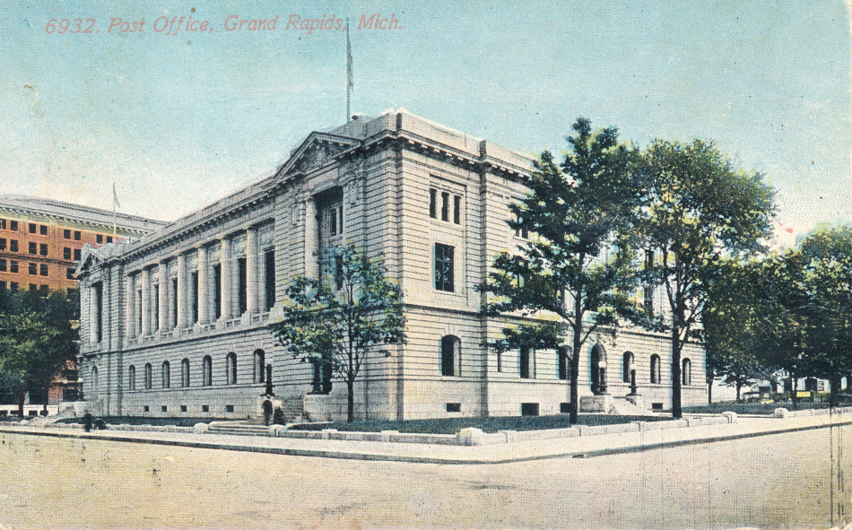 Grand Rapids, Michigan Post Office Post Card