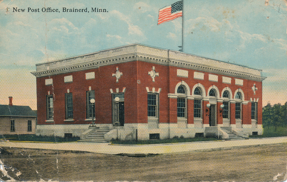 Brainerd, MinnesotaPost Office Post Card