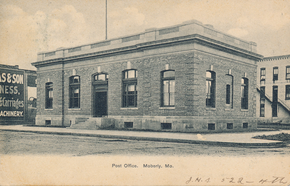 Warrensburg, Missouri Post Office Post Card