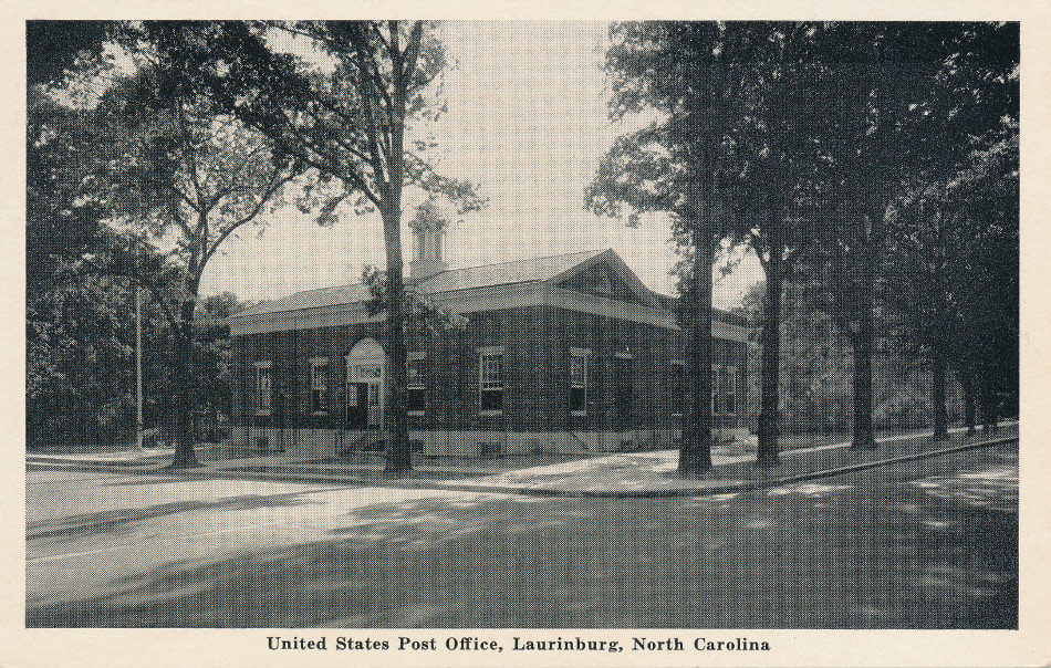 Laurinburg, North Carolina Post Office Post Card