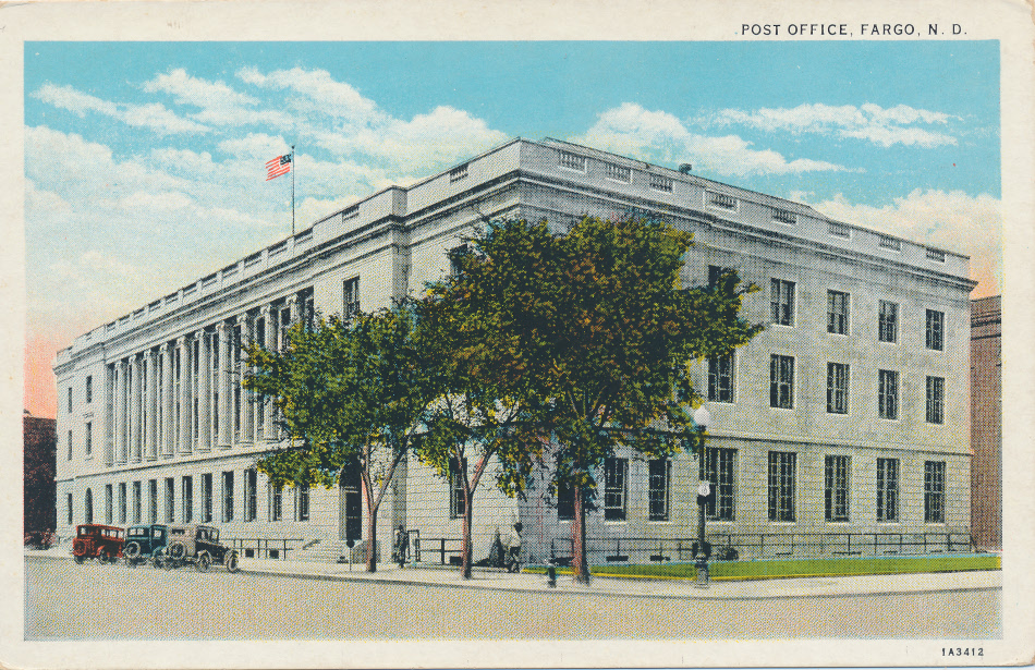 Fargo, North Dakota Post Office Post Card