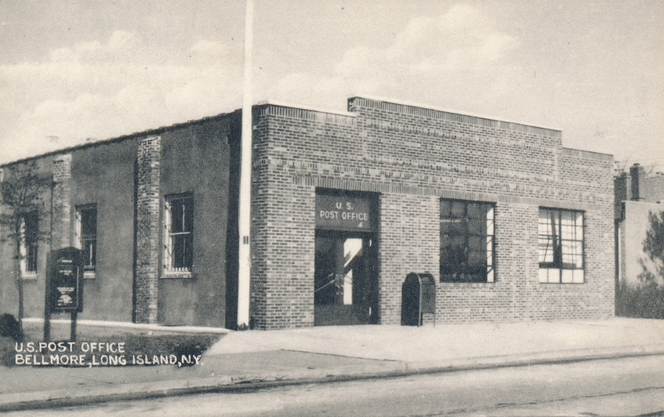 Bellmore, New York Post Office Post Card