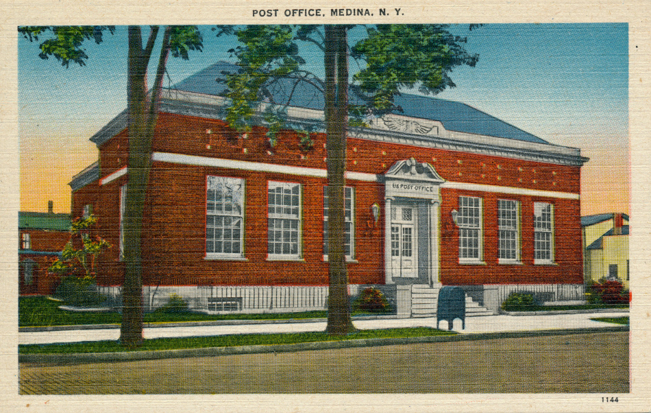 Medina, New York Post Office Post Card