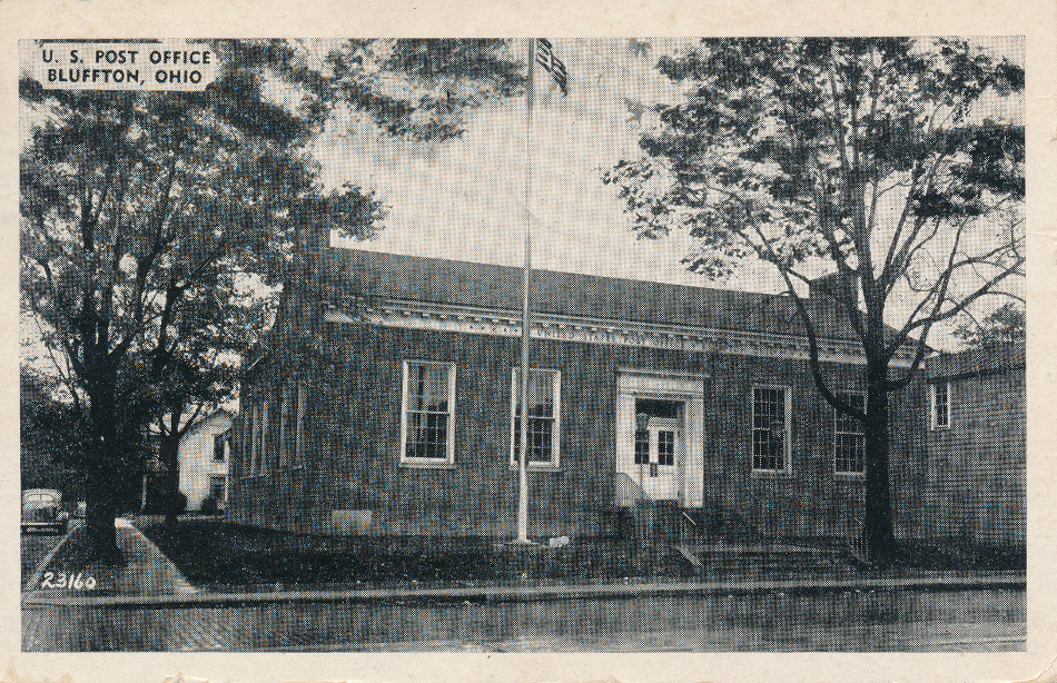 Bluffton, Ohio Post Office Post Card