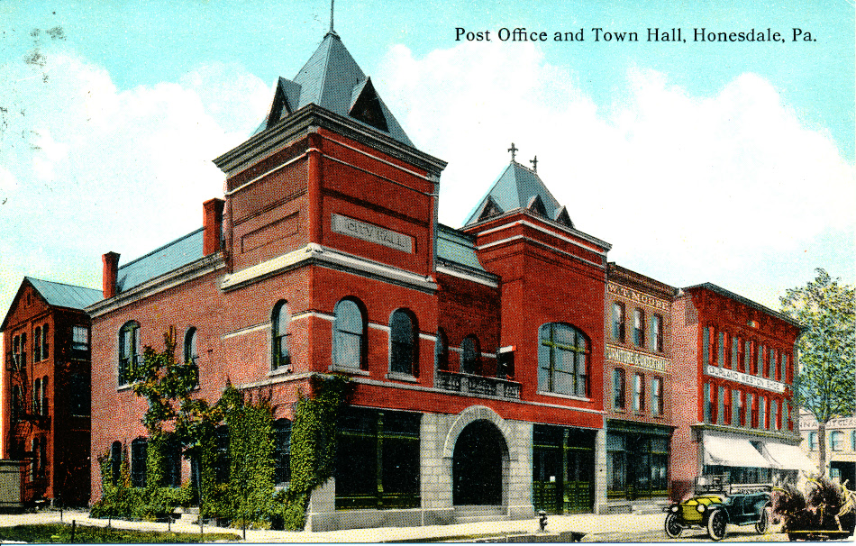 Honesdale, Pennsylvania Post Office Post Card