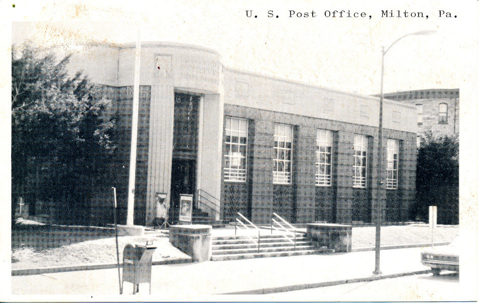 Milton, Pennsylvania Post Office Post Card