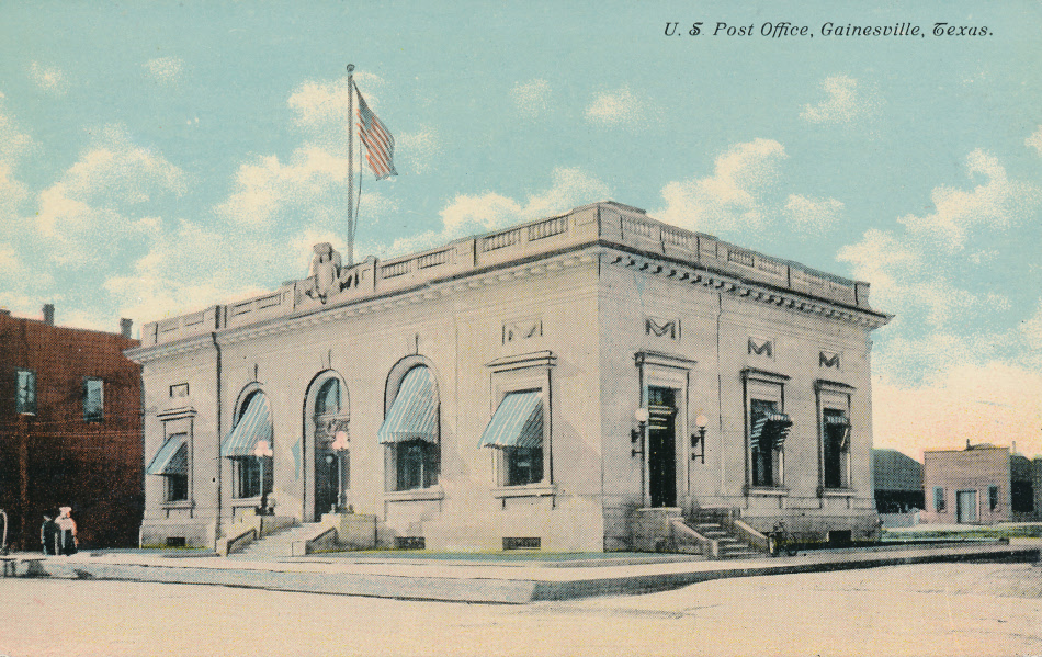 Gainesville, Texas Post Office Post Card