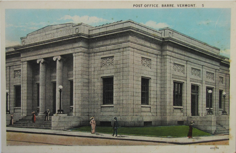 Barre, VermontPost Office Post Card