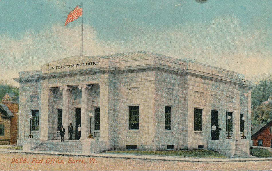Barre, VermontPost Office Post Card