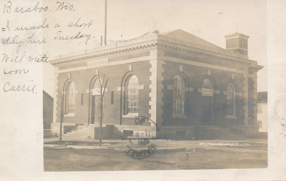 Baraboo, Wisconsin Post Office Post Card