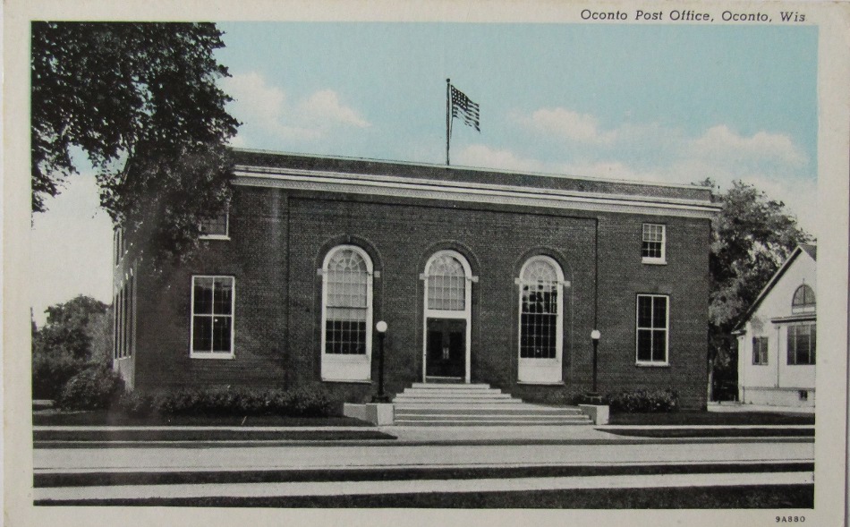 Oconto, Wisconsin Post Office Post Card