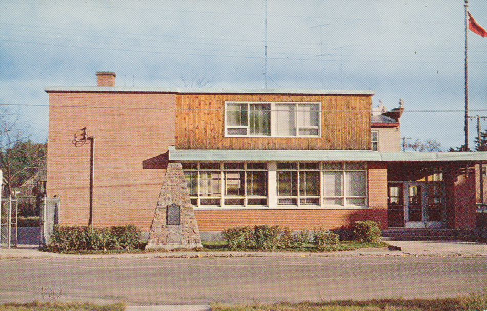 Mattawa,  Post Office Post Card