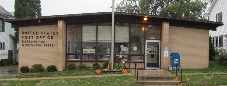 Darlington, Wisconsin Post Office Photo