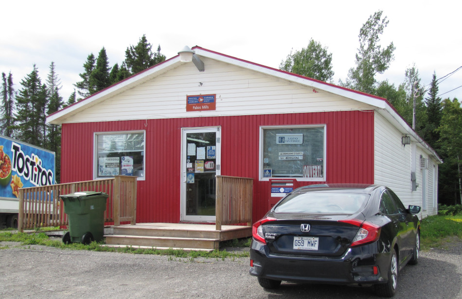 US Post Office Pabos Mills, Canada